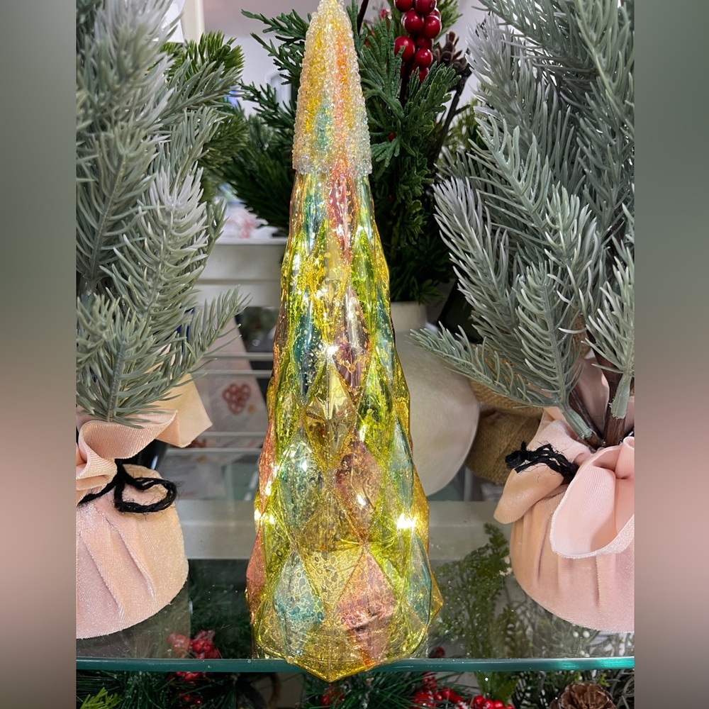 Pastel Pink Christmas Tree Iridescent Glass Lightup LED Tree Harlequin Timer NEW